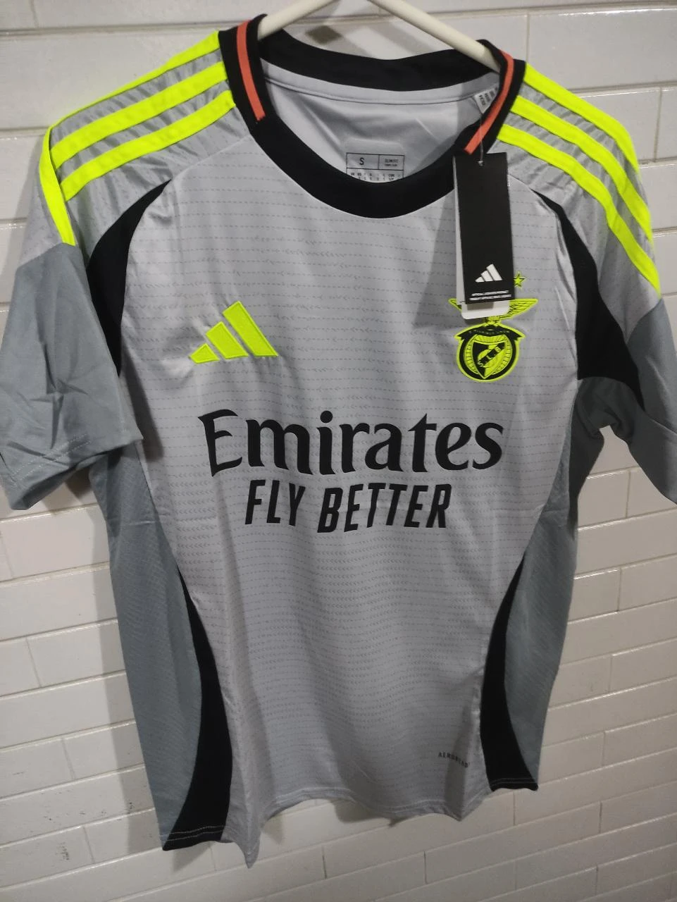 Camisola SL Benfica.  * * Preço fixo * *